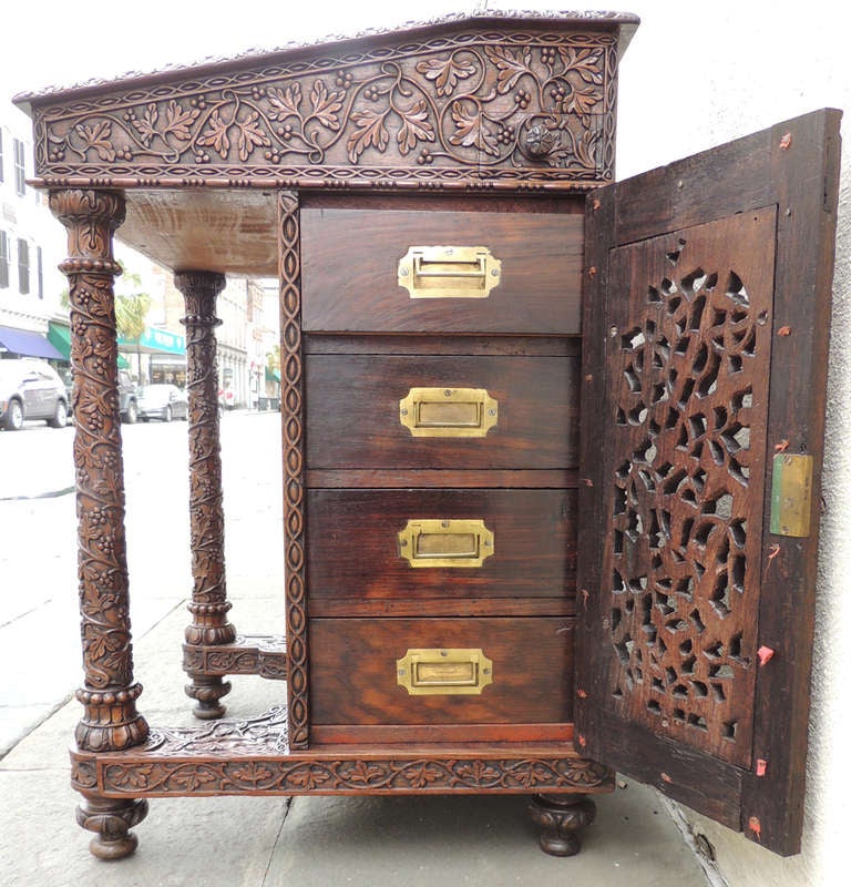 Anglo-Indian 1820s Rosewood Davenport Desk 3