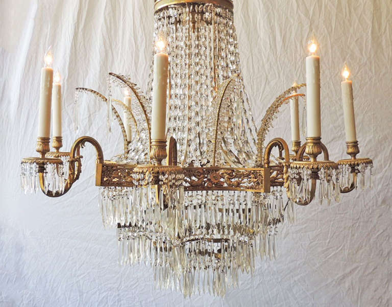 Late 19th Century Russian Empire Bronze and Crystal Chandelier 5