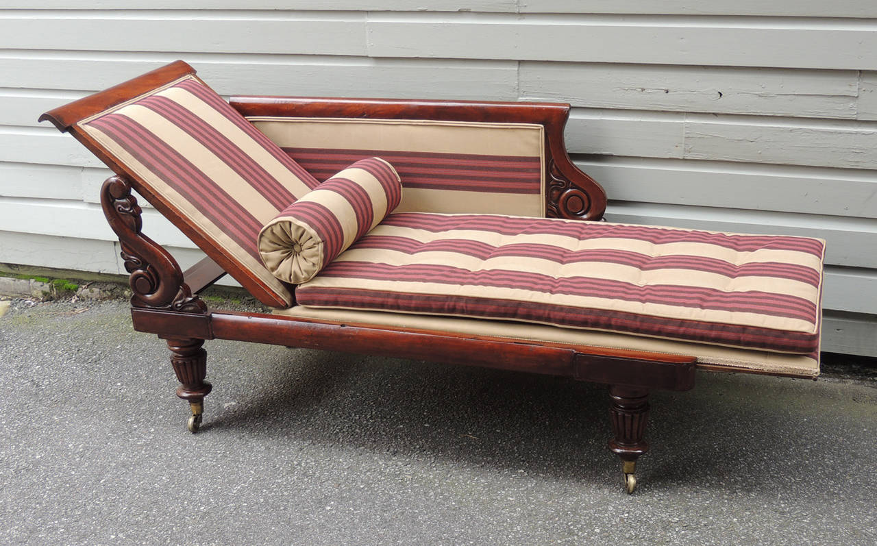 This West Indies Day Bed / Recamier was made in the Caribbean Islands most likely in Barbados or Jamaica. Features a British Colonial Caribbean tulip with reeded legs and reversible side. This can be a left or right hand recamier. This Campaign Day
