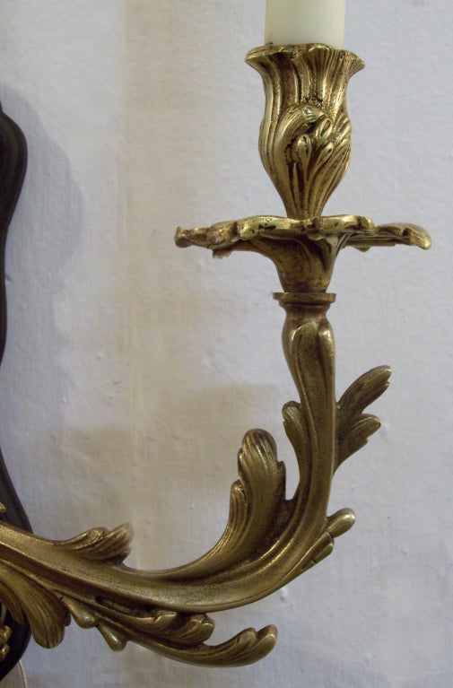 Early 20th C Pair of French Bronze Sconces In Good Condition For Sale In Charleston, SC