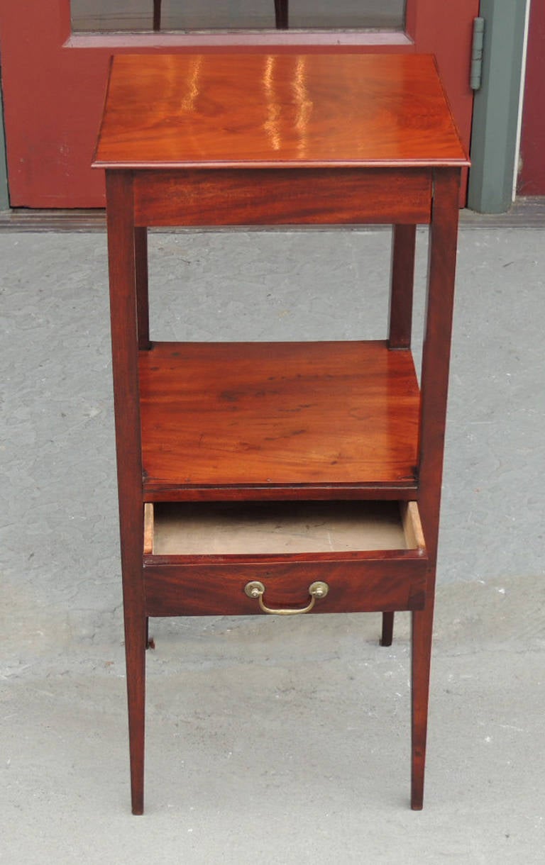 Early 19th C American Mahogany Candle Stand In Excellent Condition In Charleston, SC