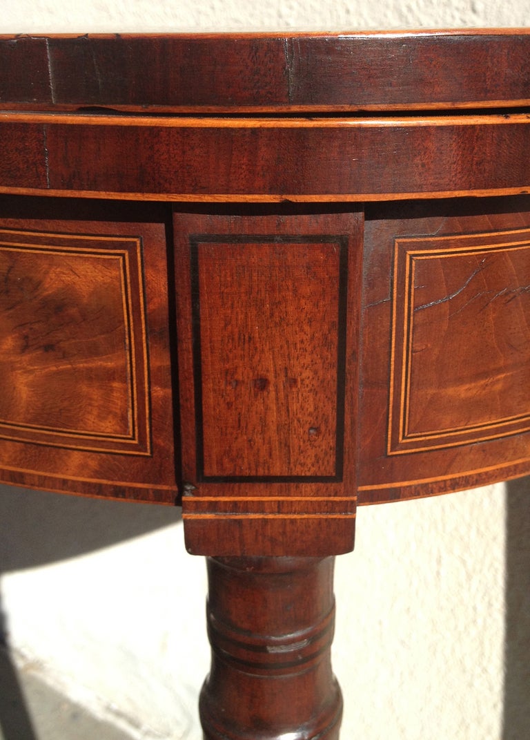 Early 19th C Boston Mahogany Card Table In Excellent Condition In Charleston, SC