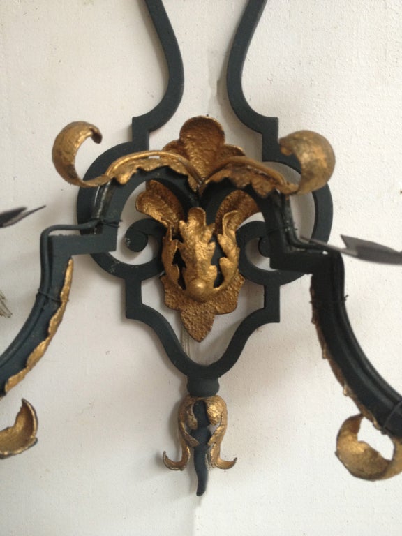Pair of Early 20th C French Rococo Iron and Gilt Tole Sconces For Sale 3