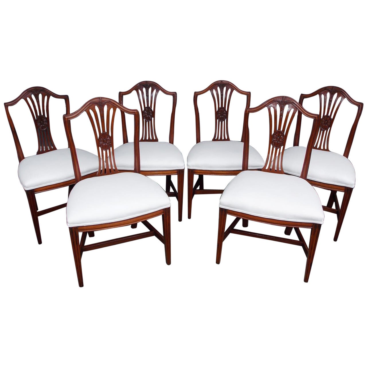 Set of Six American Hepplewhite Mahogany Carved Wheat Sheaths Side Chairs C 1810