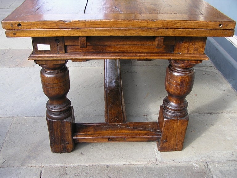 Early 19th Century French Early Oak Expandable Farm Table. Circa 1810 For Sale
