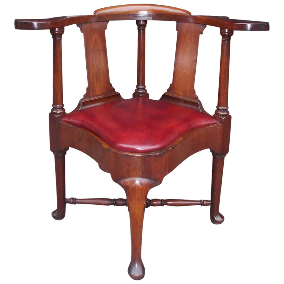 English Mahogany Queen Anne Corner Chair.  Circa 1760