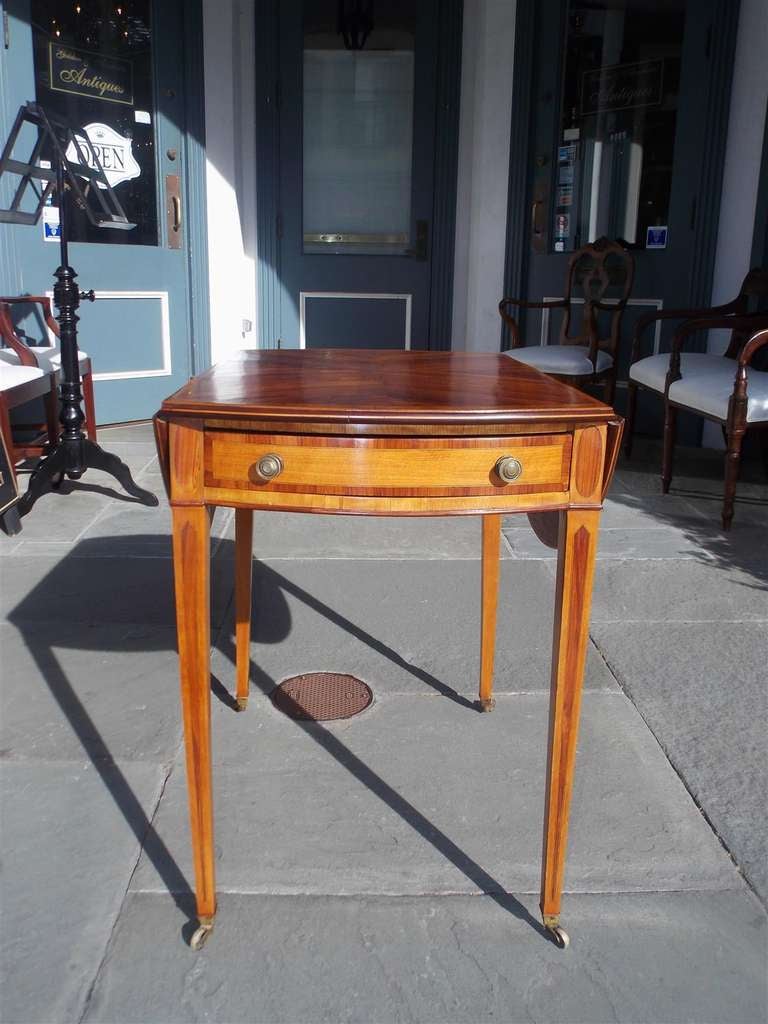 Table Pembroke ovale anglaise en bois et bois satiné de style roi anglais. Circa 1780 Excellent état - En vente à Hollywood, SC