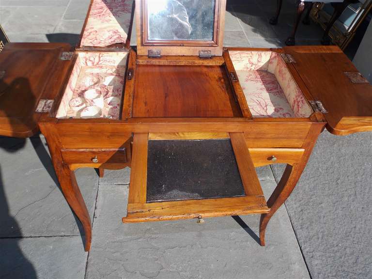 French Pear Wood Ladies Dressing Table. Circa 1820 For Sale 3