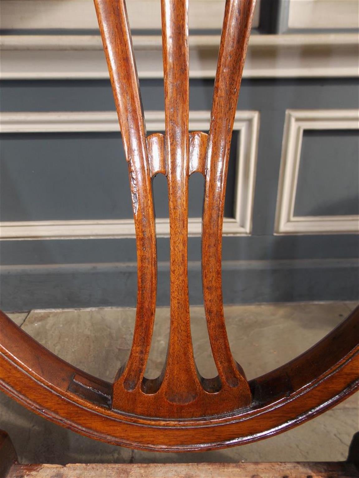 American Pair of Charleston Classical Shield Back Mahogany  Side Chairs, Circa 1790