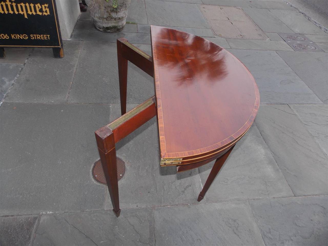 English Hepplewhite Crotch Mahogany Game Table, Circa 1790 For Sale 2