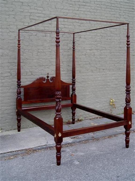 American Queen sized mahogany four poster tester bed with carved acanthus leaf and reeded post. New York<br />
All beds can be converted to King size if needed.