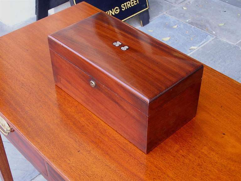 American Mahogany Tea Caddy Signed Tiffany New York. Circa 1880 In Excellent Condition For Sale In Hollywood, SC