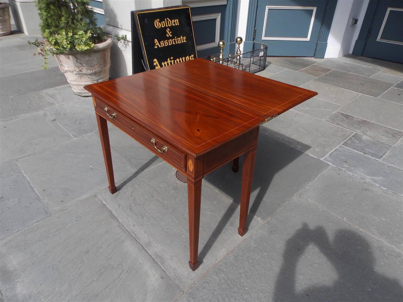 American Mahogany Patera Inlaid Game Table, Circa 1800 1