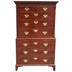 English Chippendale Mahogany Graduated Chest on Chest. Circa 1780 6