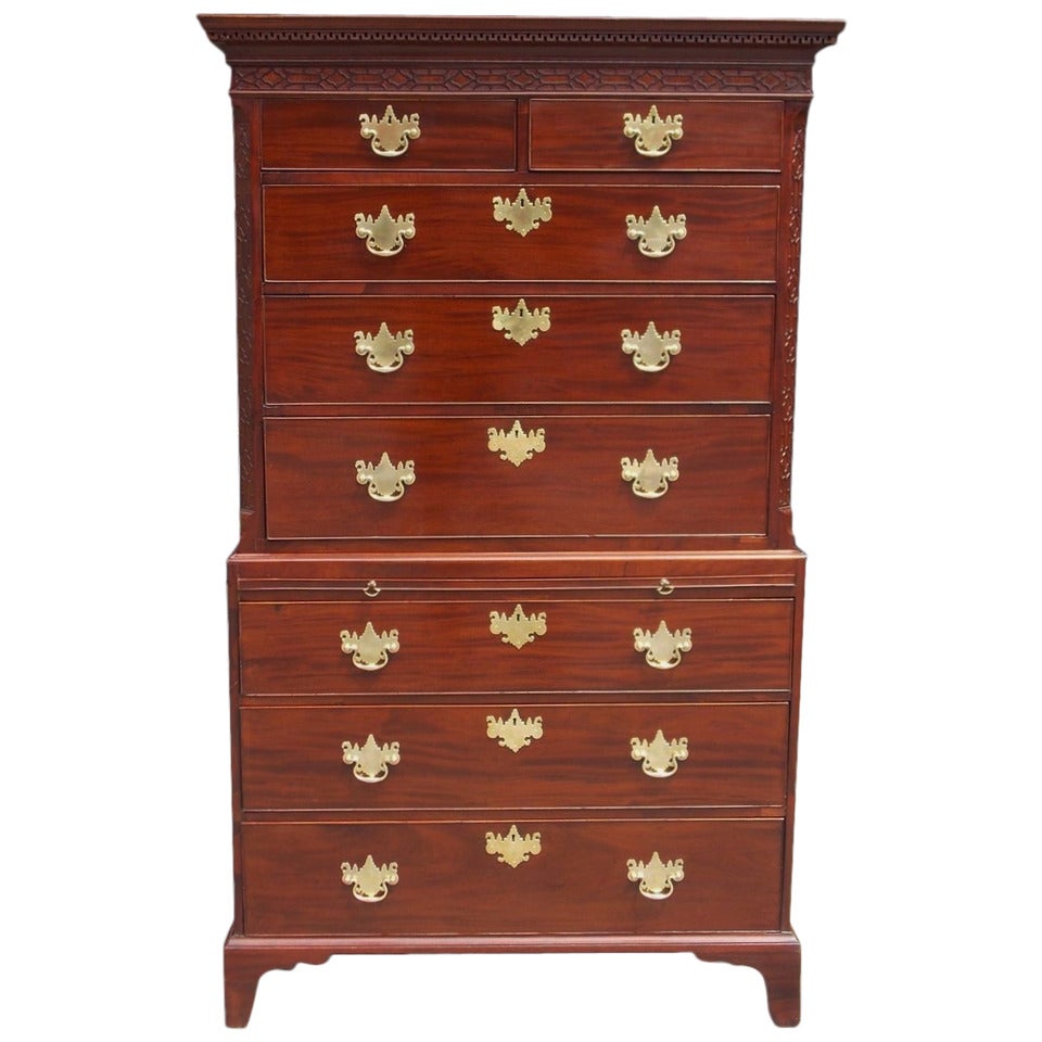 English Chippendale Mahogany Graduated Chest on Chest. Circa 1780