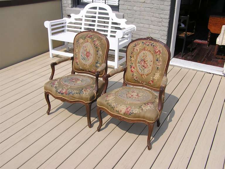18th Century and Earlier Pair of French Louis XVI Walnut Armchairs, Circa 1770 For Sale