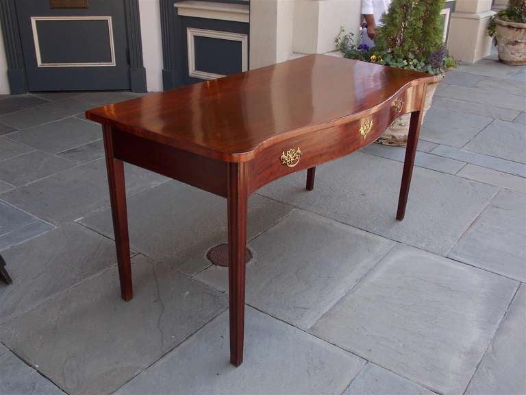 English Mahogany Serpentine Server In Excellent Condition In Hollywood, SC