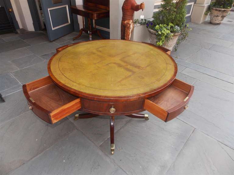 English Regency Mahogany Rent Table.  Circa 1790 For Sale 2