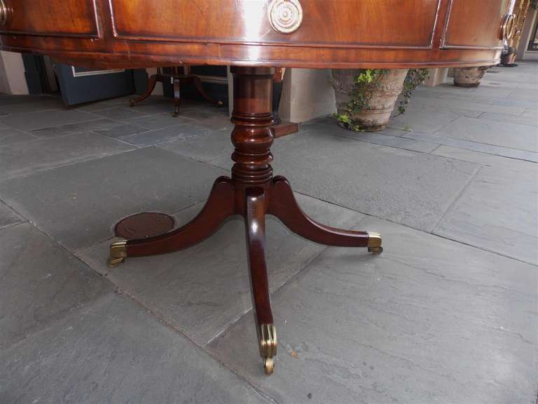 English Regency Mahogany Rent Table.  Circa 1790 For Sale 3