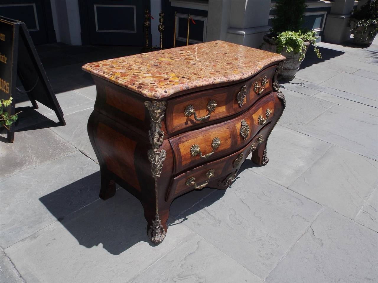 Pair of Italian Marble Top Ormolu Bombay Commodes, Circa 1870 In Excellent Condition For Sale In Hollywood, SC