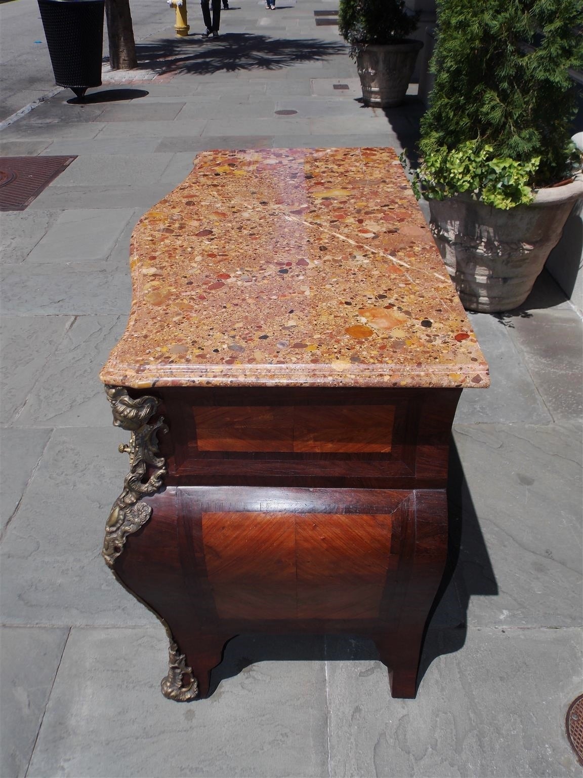 Pair of Italian Marble Top Ormolu Bombay Commodes, Circa 1870 For Sale 1