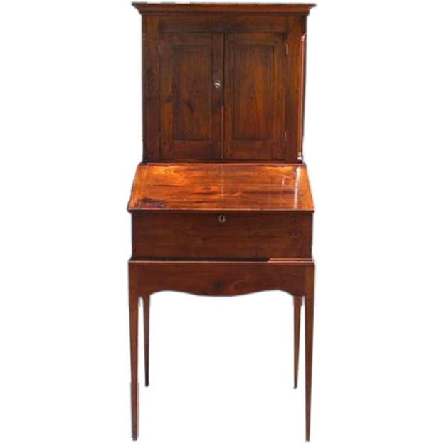 American Plantation Desk