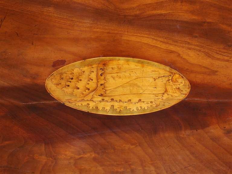 English Mahogany Satinwood Conch Shell Inlaid Wine Cellarette.  Circa 1780 For Sale 2