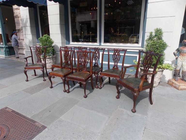 Eight English Chippendale Mahogany Dining Chairs with Ball & Claw Feet, C. 1820 In Excellent Condition For Sale In Hollywood, SC