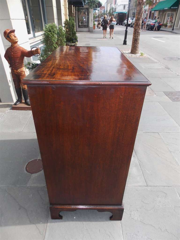 English Chippendale Mahogany Chest of Drawers, Circa 1810 For Sale 1