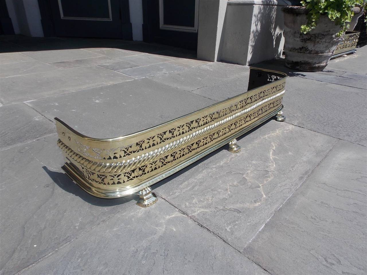 English Regency Brass Hand Chased Rope Fire Fender, Circa 1815 In Excellent Condition In Hollywood, SC