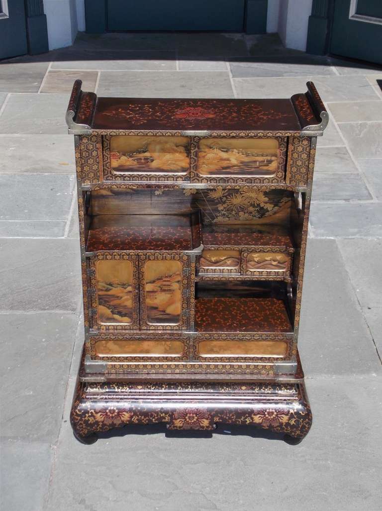 Japanese Lacquered and Stenciled Cabinet on Stand. Circa 1840 In Excellent Condition In Hollywood, SC