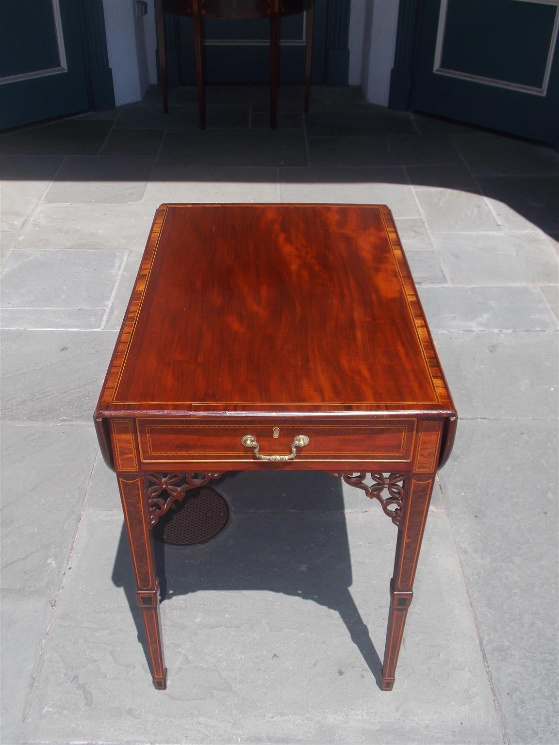 Late 18th Century American Mahogany and Tulipwood Pembroke Table, VA, Circa 1790 For Sale