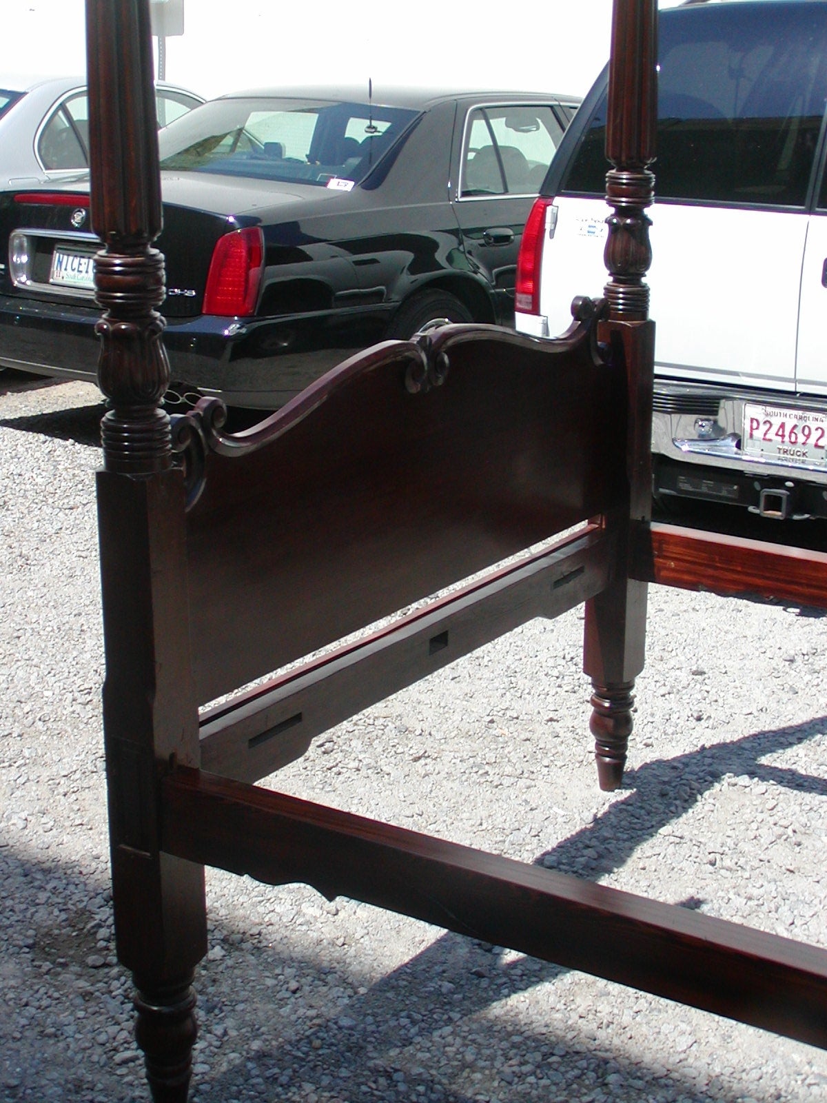 American Sheraton Mahogany Four-Poster Bed, Baltimore, MD, Circa 1830 In Excellent Condition For Sale In Charleston, SC