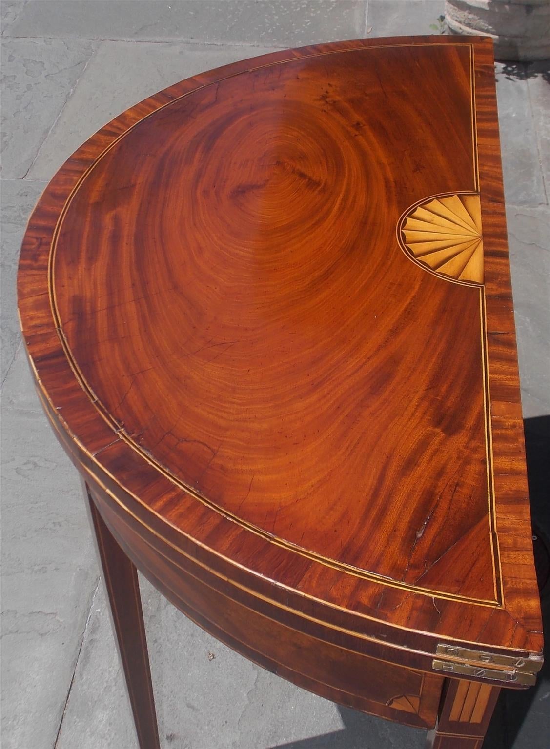 American Mahogany Demilune Inlaid Game Table, Baltimore, Circa 1790 In Excellent Condition In Hollywood, SC