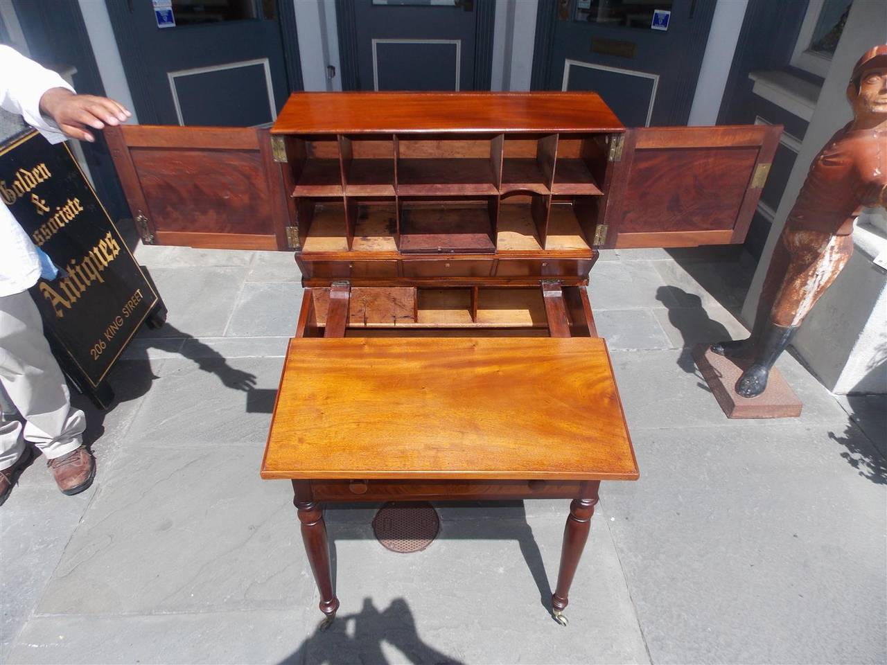 American Sheraton Mahogany Campaign Desk, Circa 1820 For Sale 1