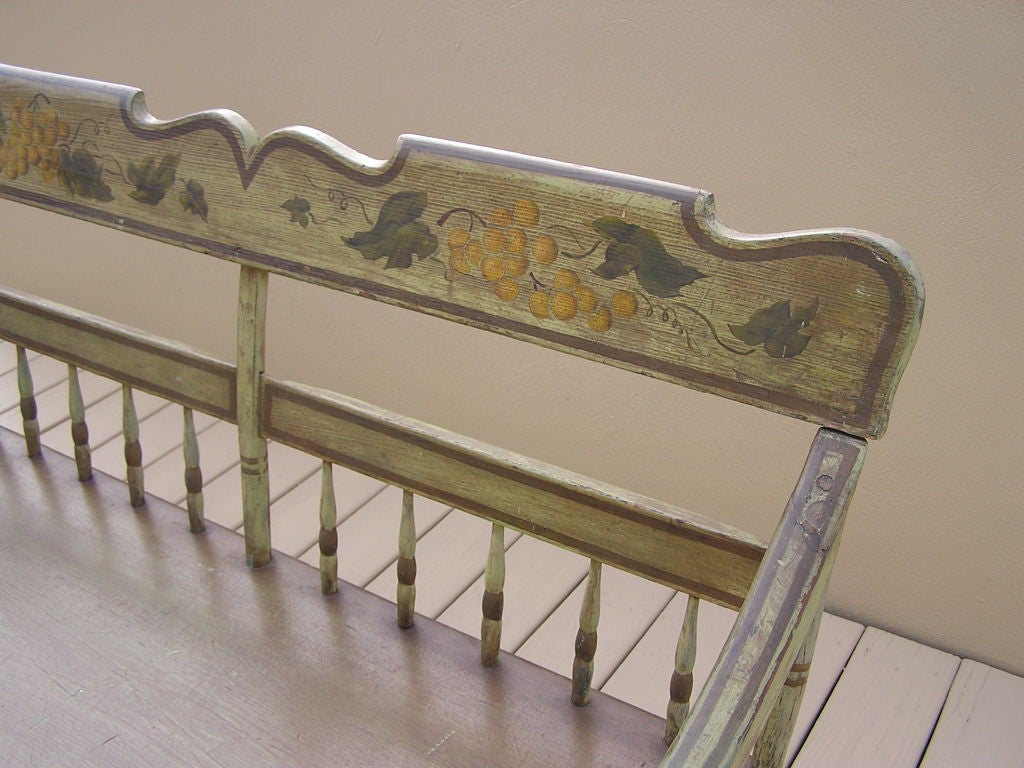 American Fancy Painted Grape Vine Spindle Bench . Baltimore , Circa 1820 For Sale 1