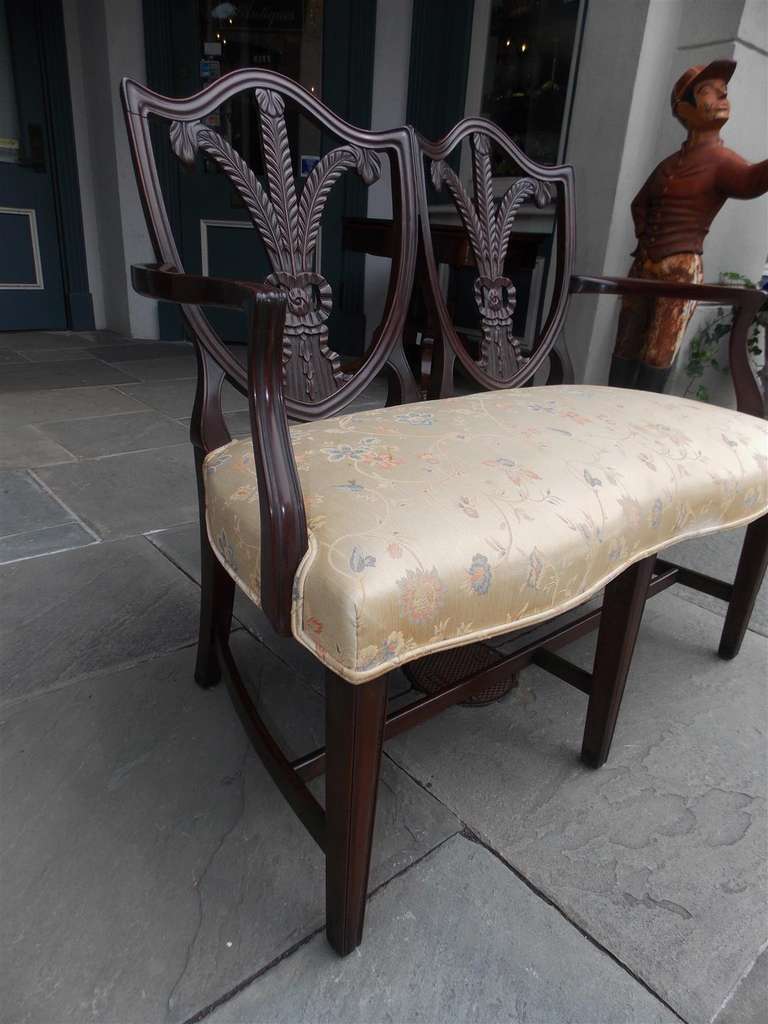 18th Century and Earlier English Chippendale Mahogany Shield Back Settee, Circa 1790 For Sale