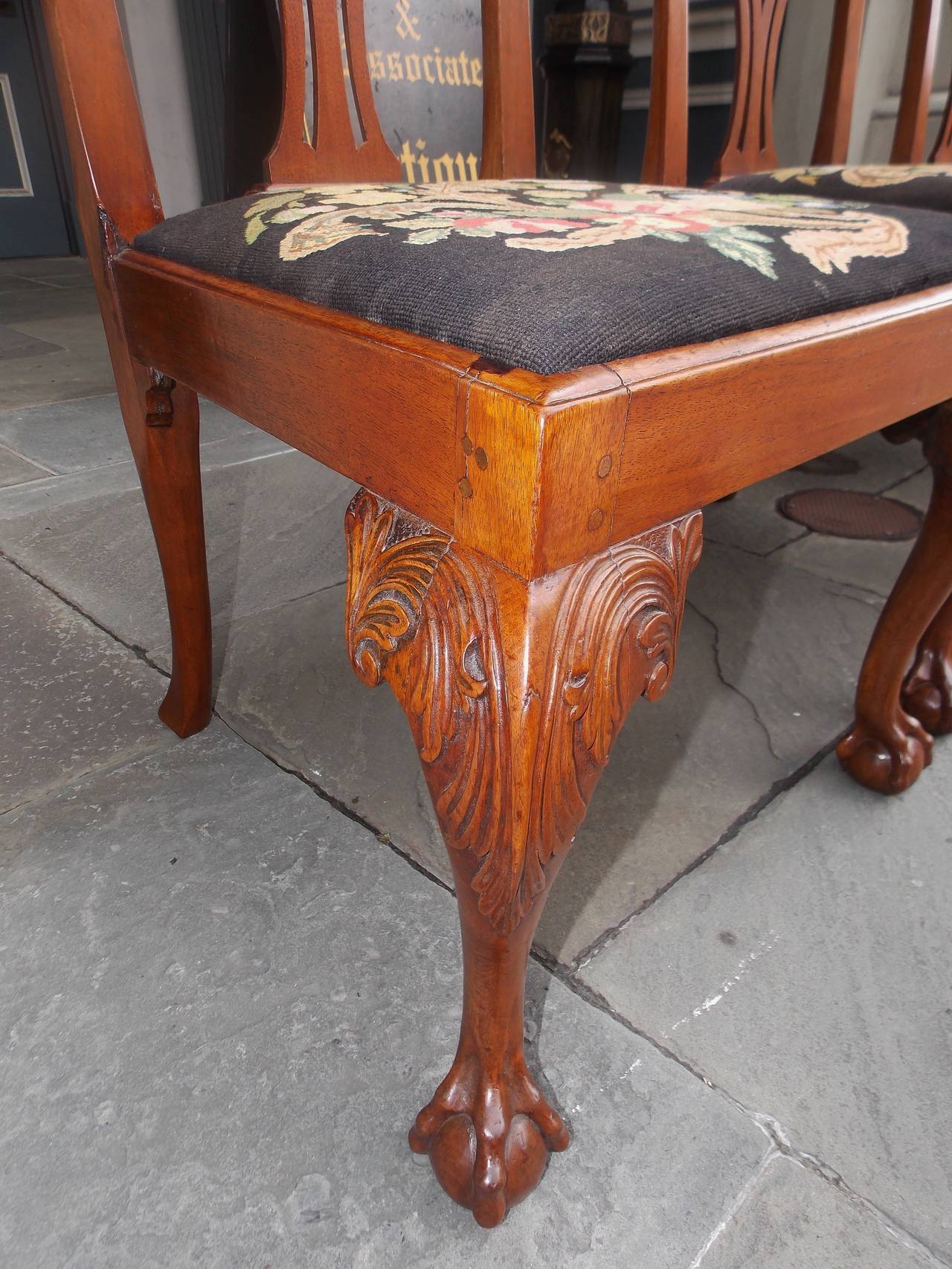 Set of Four English Chippendale Walnut Side Chairs, Circa 1770 For Sale 2