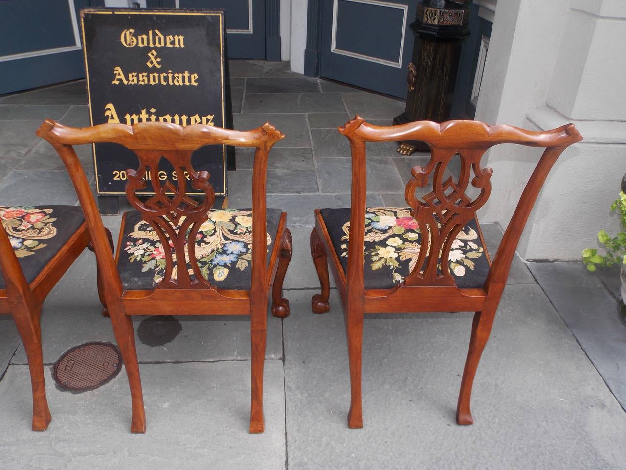 Set of Four English Chippendale Walnut Side Chairs, Circa 1770 For Sale 6