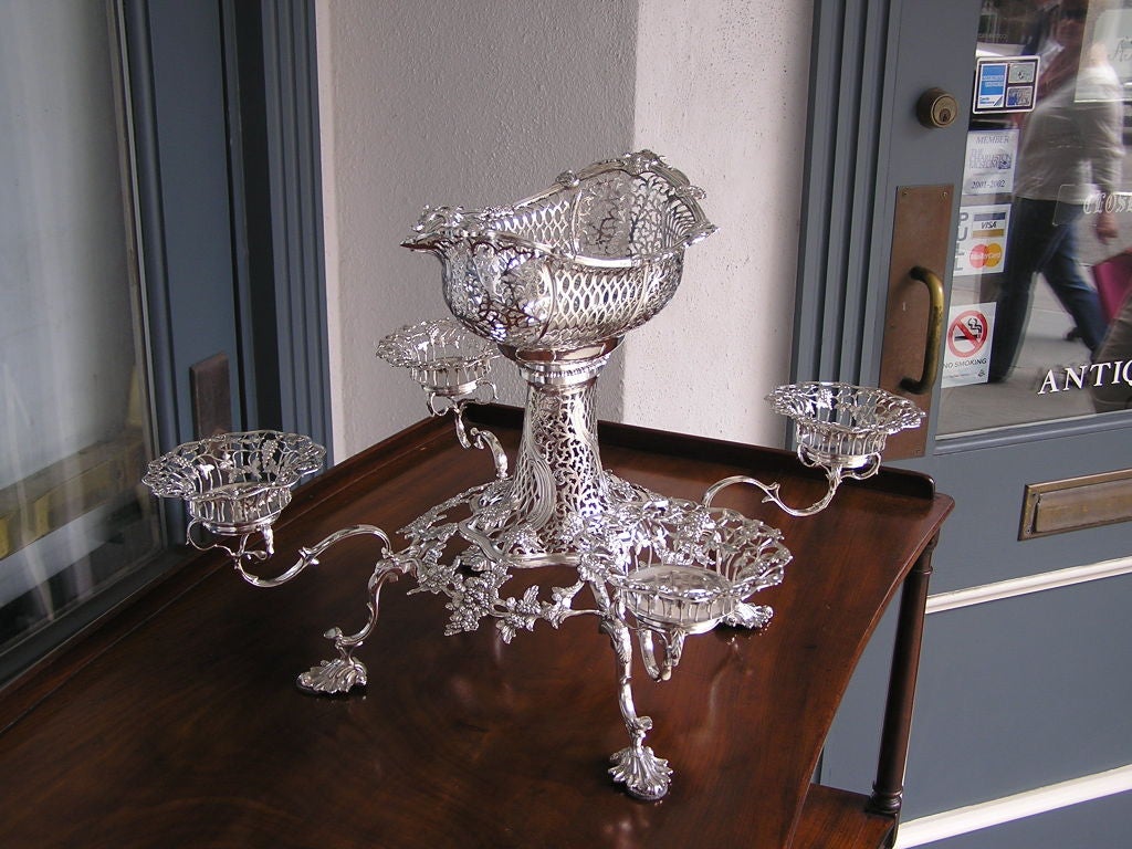 English Sterling Epergne In Excellent Condition In Hollywood, SC