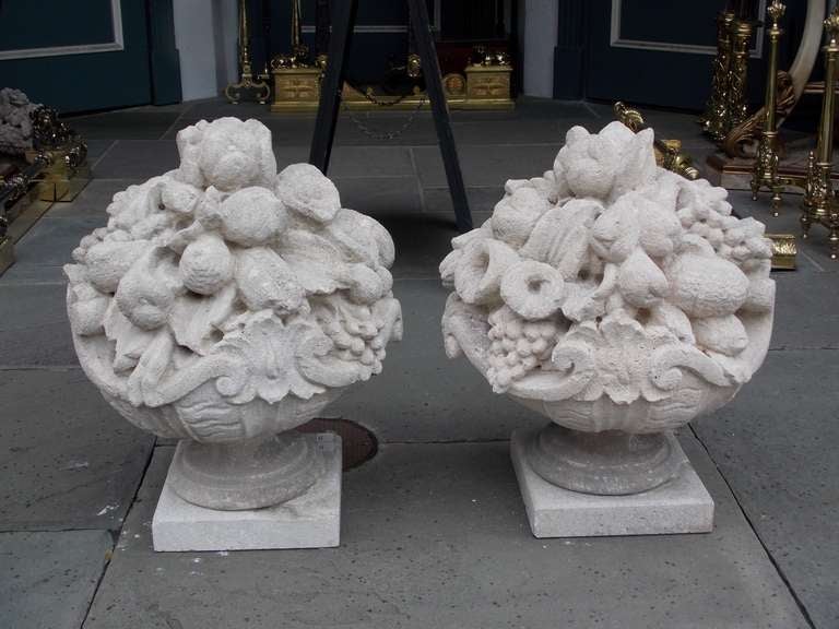 Neoclassical Pair of Italian Hand Carved Sandstone Fruit Baskets on Plinths. Circa 1830