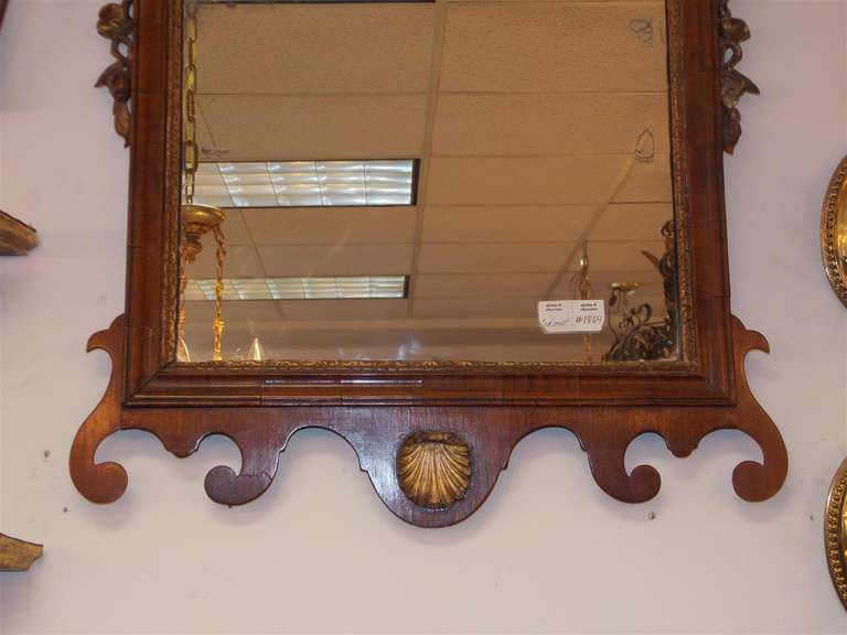 English Chippendale Mahogany Gilt Prince of Wales Wall Mirror.  Circa 1770 In Excellent Condition For Sale In Hollywood, SC