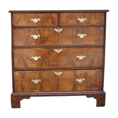 English Burl Walnut Chest of Drawers English Burl Walnut Chest of Drawers