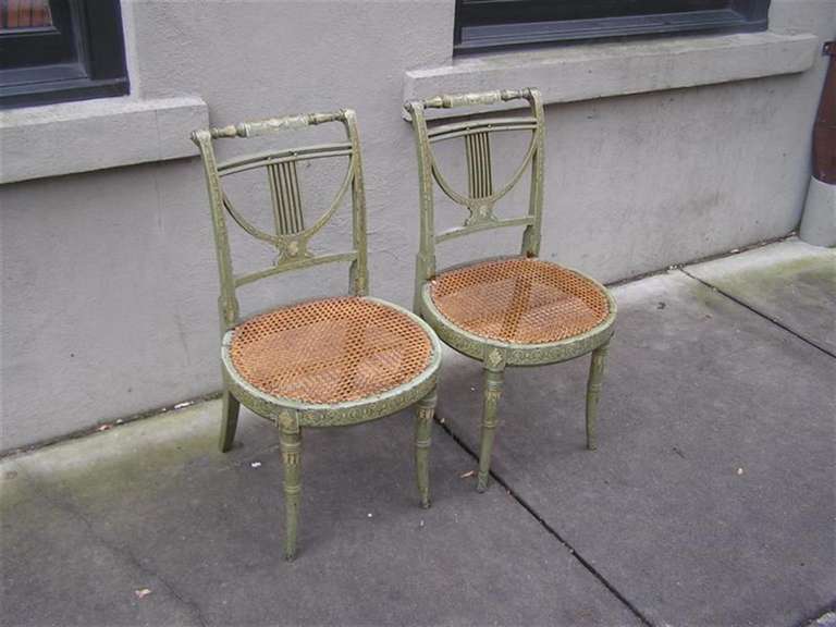 19th Century Pair of French Hand-Painted and Stenciled Lyre Back Chairs, Circa 1810 For Sale