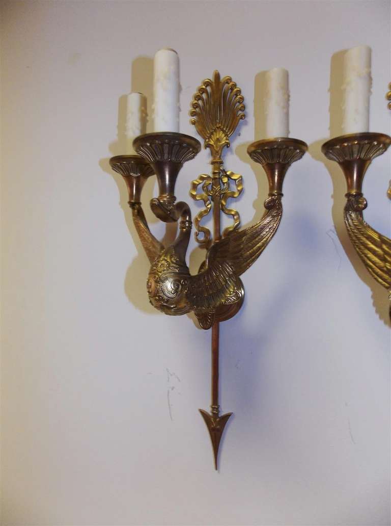 19th Century Pair of French Gilt Bronze Swan Sconces, Circa 1815 For Sale