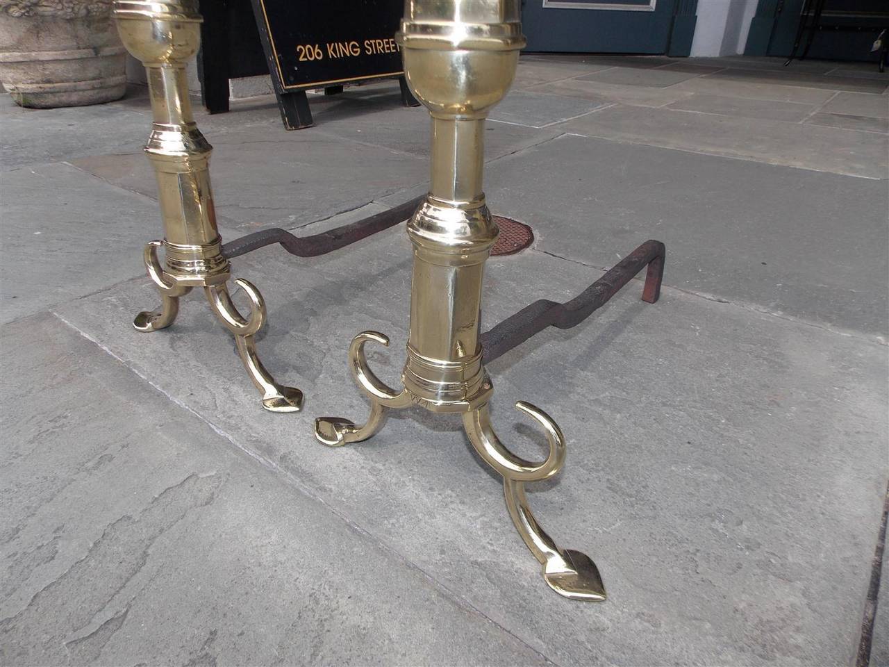 Pair of American Brass Acorn Faceted Andirons, Philadelphia, Circa 1800 For Sale 1