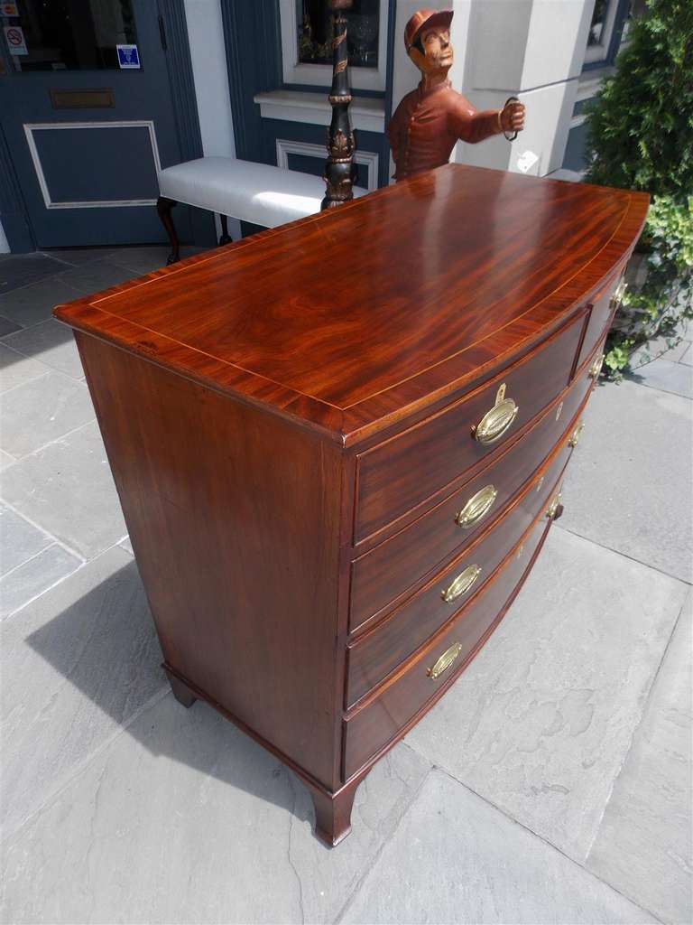English Hepplewhite Mahogany Graduated Chest of Drawers. Circa 1790 In Excellent Condition In Hollywood, SC