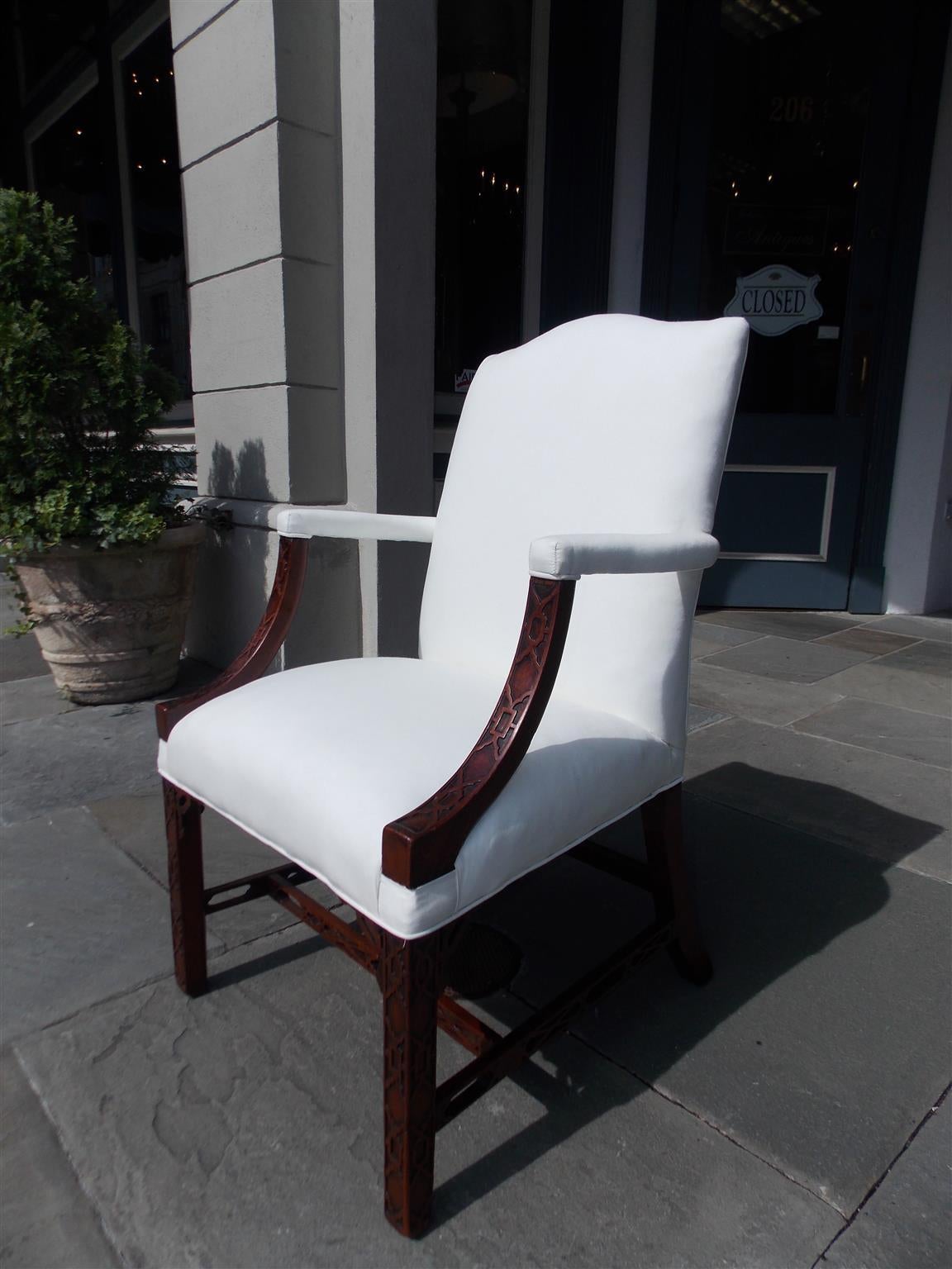 English Chinese Chippendale Mahogany Armchair, Circa 1770 In Excellent Condition In Hollywood, SC