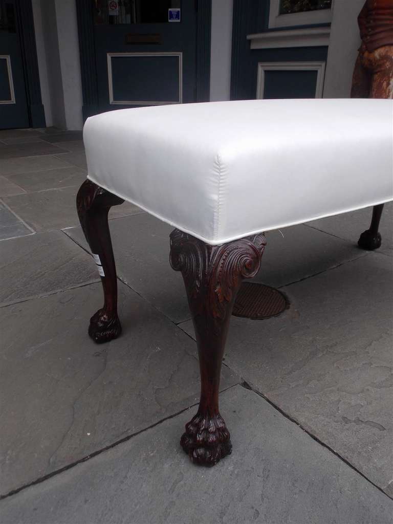 English Mahogany Upholstered Hairy Paw Bench, Circa 1870 In Excellent Condition In Hollywood, SC