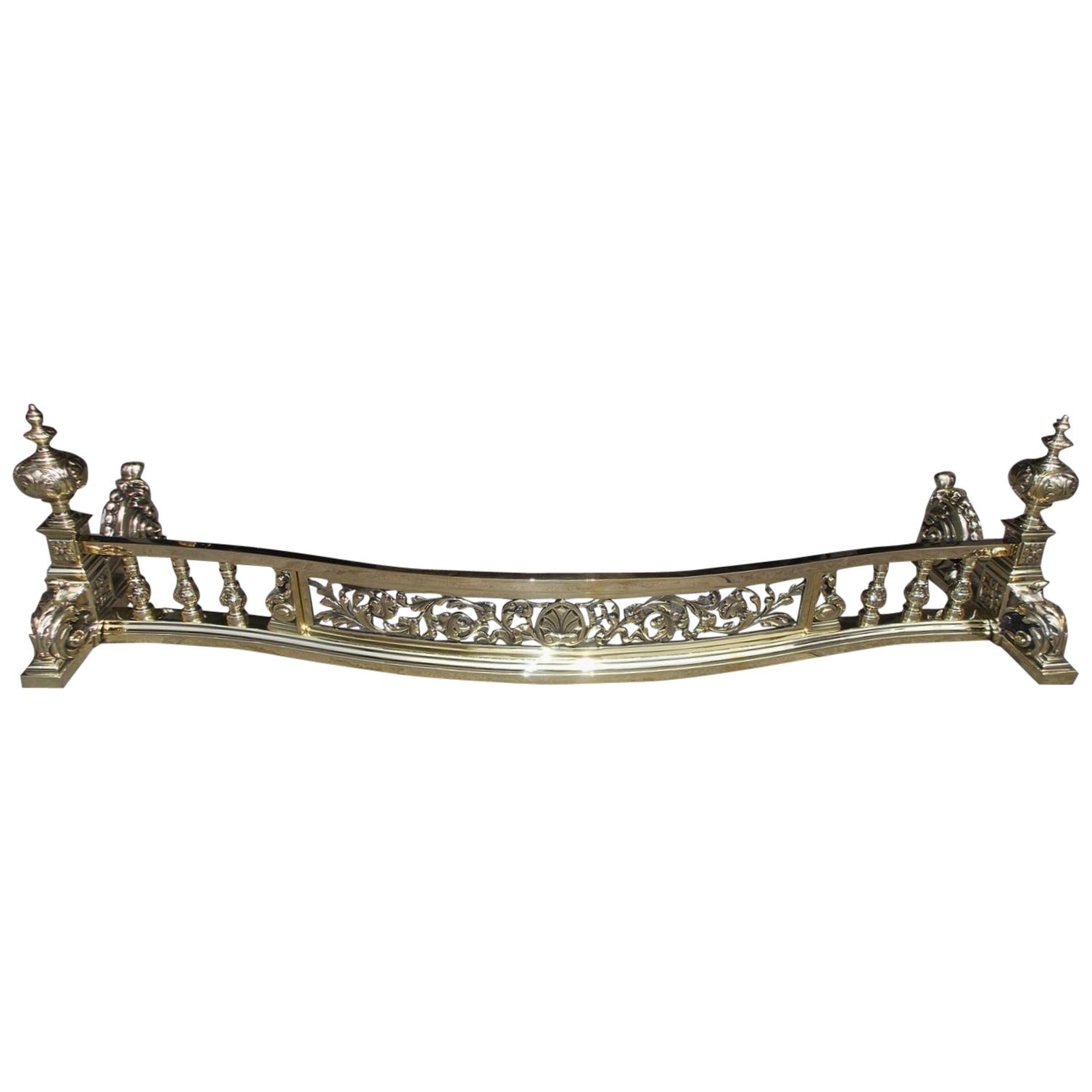 American Brass Serpentine Acanthus Fire Fender, Circa 1830 For Sale